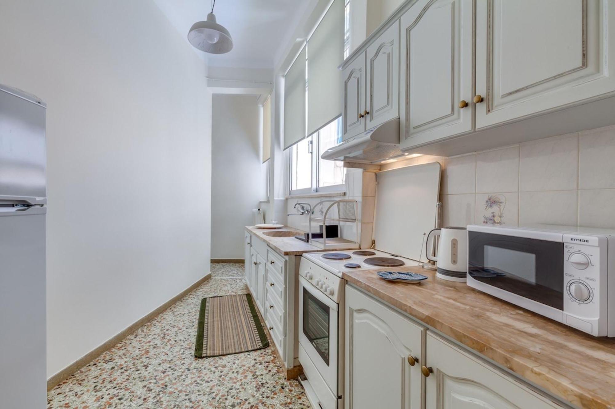Samouil Apartment Steps From The Beach Chania  Buitenkant foto